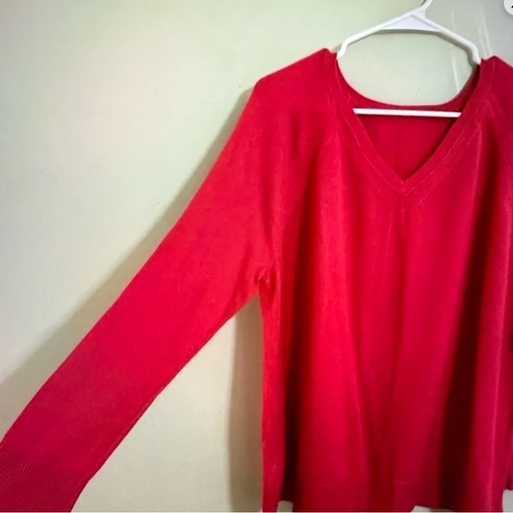 Talbots coral V-Neck sweater size 2X woman’s boxy - Picture 4 of 6